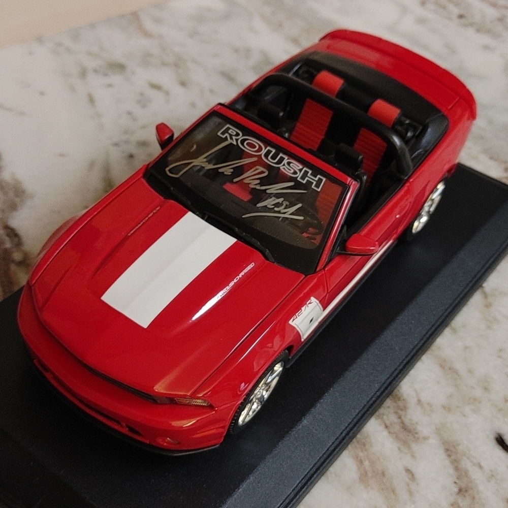 Maisto Diecast Model of 2010 Signed Roush 427R Ford Mustang Convertible